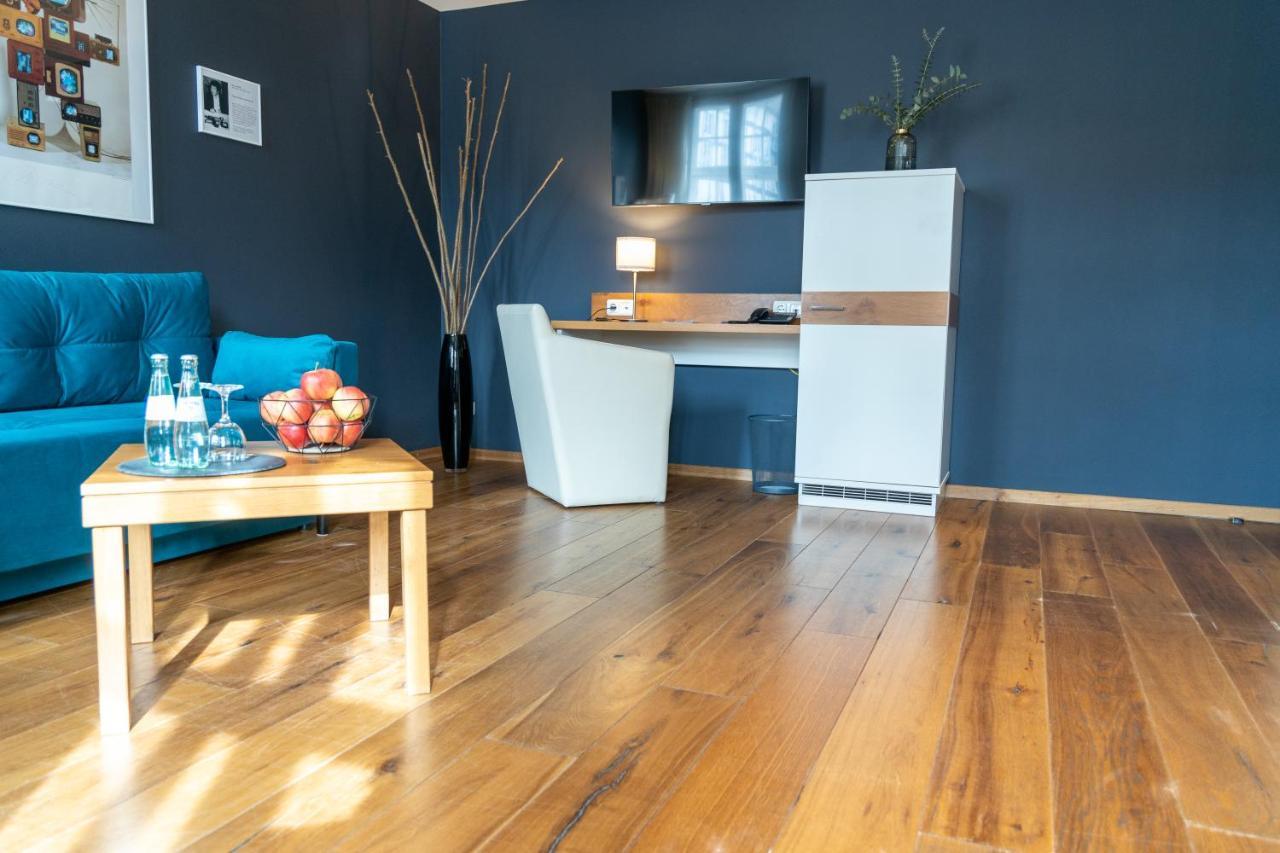 Schiefer Suite Hotel & Apartments Гослар Екстериор снимка