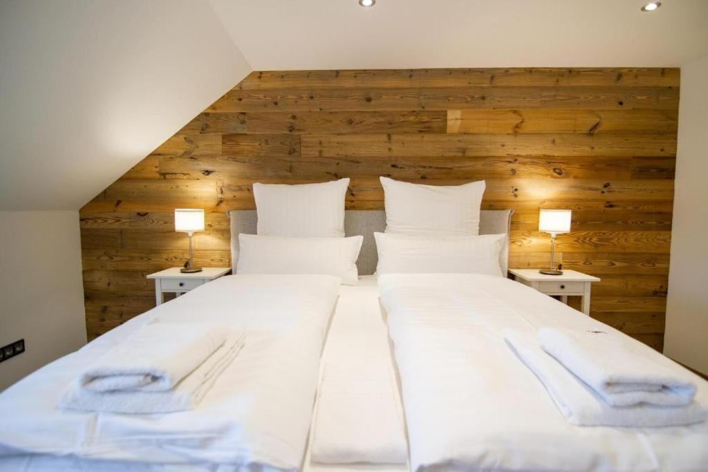 Schiefer Suite Hotel & Apartments Гослар Екстериор снимка