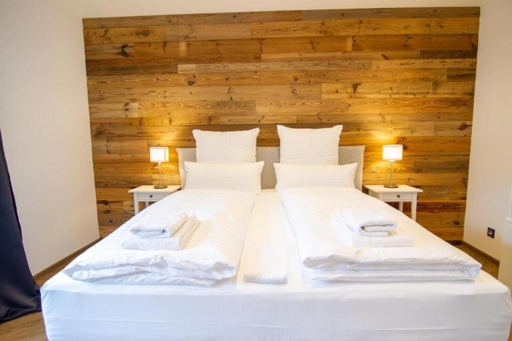 Schiefer Suite Hotel & Apartments Гослар Екстериор снимка