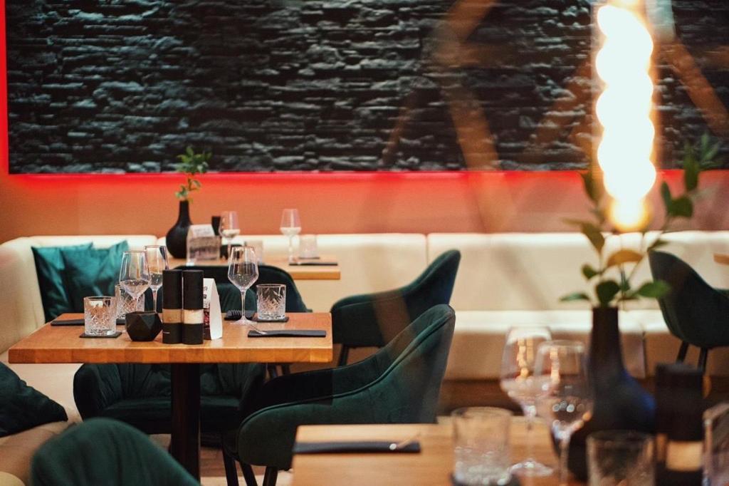 Schiefer Suite Hotel & Apartments Гослар Екстериор снимка